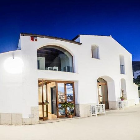 Borgo Marino Suite B&B Cefalù Exteriör bild